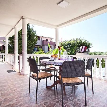 Excellente Belvedere Apartmán *