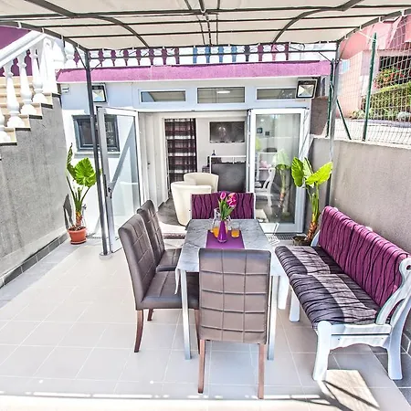 Excellente Belvedere Pula