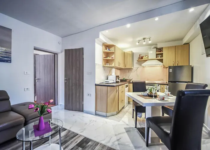 Excellente Belvedere * 普拉