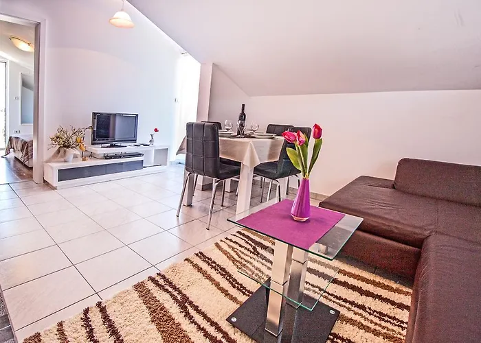 Excellente Belvedere 普拉